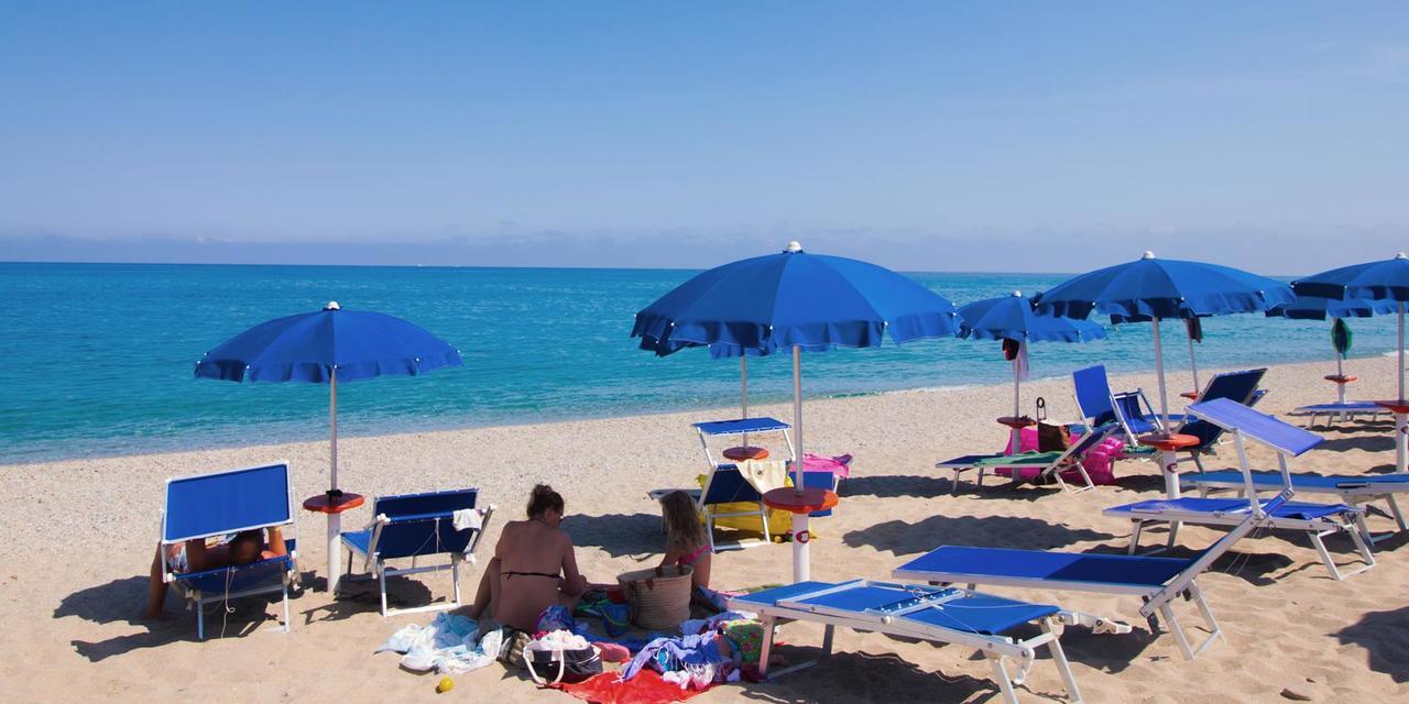 Camping Villaggio L'Ultima Spiaggia Bari Sardo Exterior photo